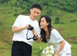 浪漫：奥运冠军赛场求婚成功 