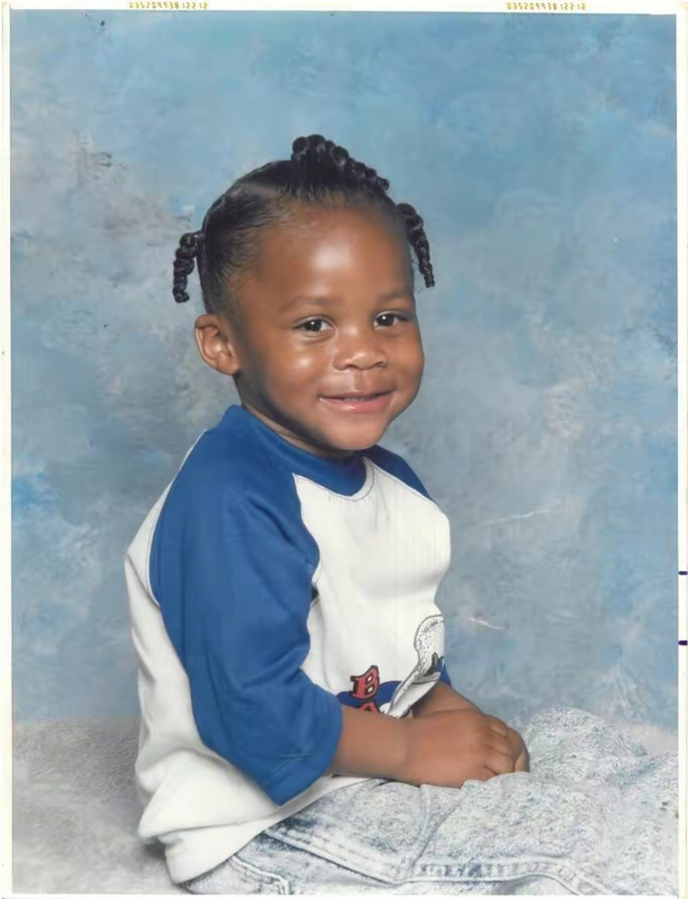 开云体育在线入口-关于球星童年照合集：你能认出几个？的信息